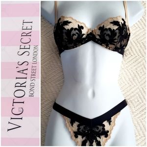 Vintage 34B Victoria Secret Bra & Panty